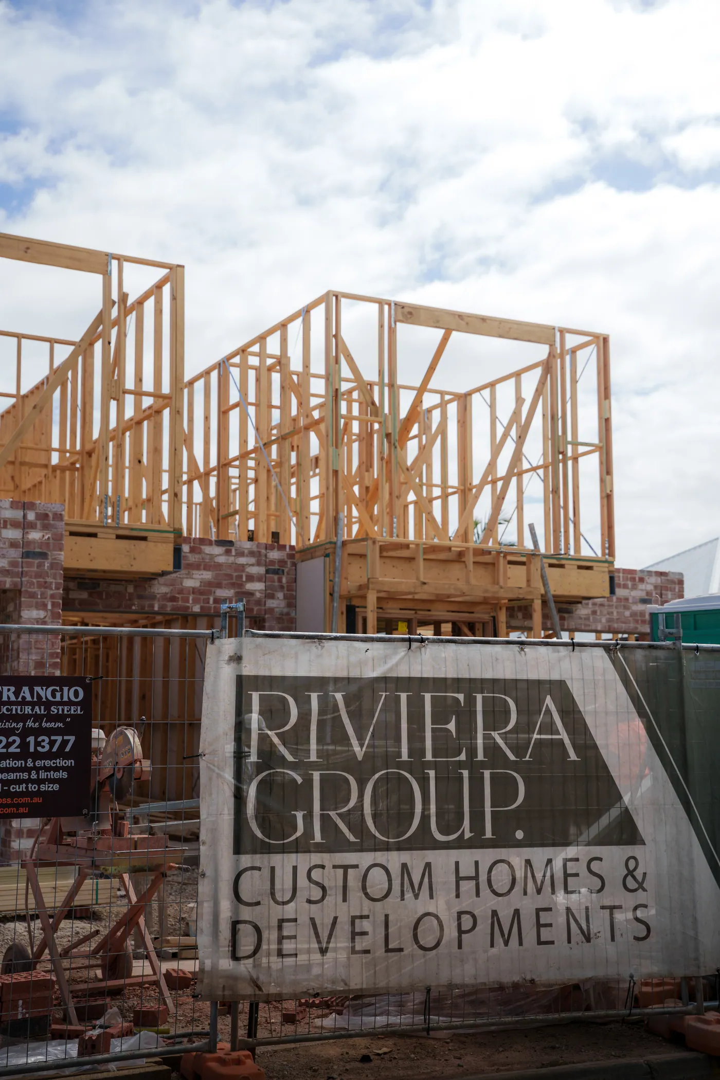 Detail from Edward, Riviera Built — frame 1